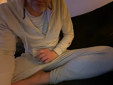 Brandonn1989amateur online show from February 2026 08:18:01 PM