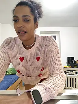 chanell95 online show from November 2025 10:04:01 PM