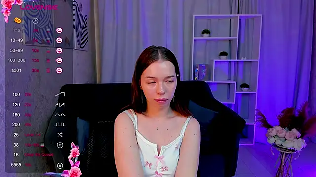 Snapshot of LisaWillsons chatting on December 2025 01:03:02 AM LisaWillsons online show from December 2025 01:03:02 AM