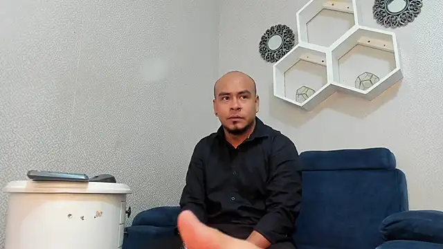 Snapshot of Malachi_Marx chatting on November 2025 12:33:01 PM Malachi Marx online show from November 2025 12:33:01 PM