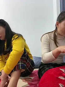 pitty mymi online show from December 2025 07:10:01 PM