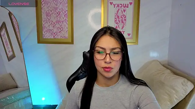 Maleja v  online show from November 2025 01:34:01 PM