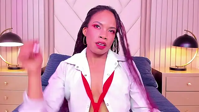 LailaDavidson online show from April 2026 12:18:02 PM