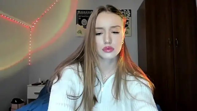 tinyglow online show from December 2025 06:25:02 PM