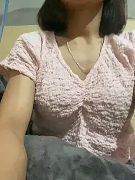 Snapshot of Trangbabylove chatting on May 2026 01:44:02 AM Trangbabylove online show from May 2026 01:44:02 AM