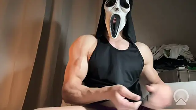 Snapshot of Luna_MaskedMan chatting on January 2026 11:07:02 PM Luna MaskedMan online show from January 2026 11:07:02 PM