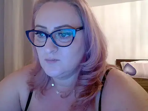 sweetmayaxx online show from November 2025 06:57:02 PM