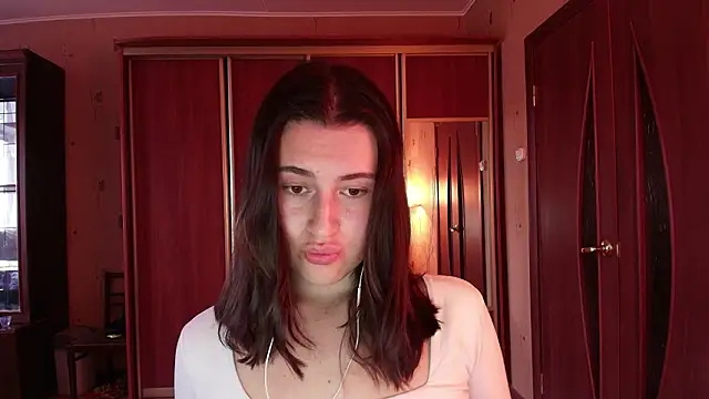 KristinaScott online show from March 2026 03:45:01 PM