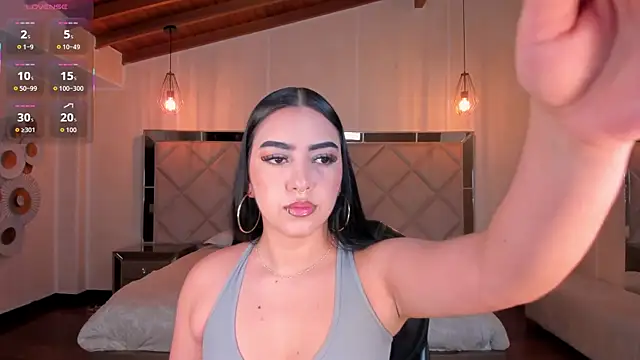 SophieLanne online show from April 2026 04:27:01 AM