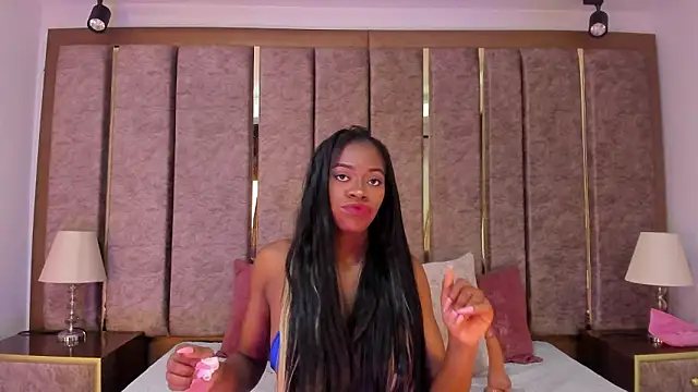 NalaRoux online show from February 2026 03:38:02 AM