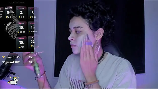 Snapshot of Anny_Kiitty chatting on March 2026 05:01:02 AM Anny Kiitty online show from March 2026 05:01:02 AM