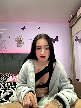 Snapshot of elenaalena chatting on December 2025 08:04:02 PM elenaalena online show from December 2025 08:04:02 PM