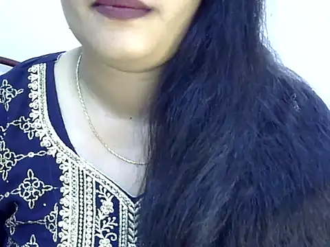 Muskan Jha online show from May 2026 02:07:02 AM