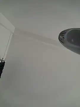 bnnzin online show from February 2026 10:28:01 PM