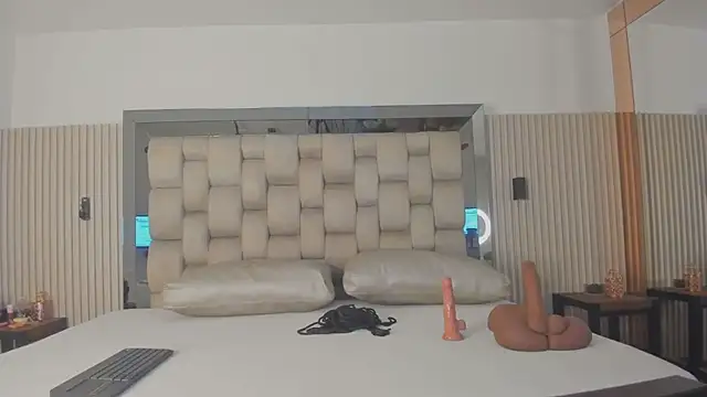 noah pariss online show from March 2026 09:28:01 AM