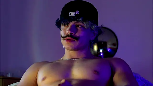 Snapshot of TOKYO_oo chatting on February 2026 02:37:01 PM TOKYO oo online show from February 2026 02:37:01 PM