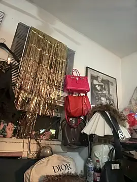 Motherbigbus online show from January 2026 11:48:01 AM