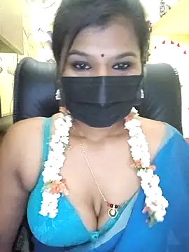 Snapshot of Premalatha_28 chatting on March 2026 06:07:02 PM Premalatha 28 online show from March 2026 06:07:02 PM