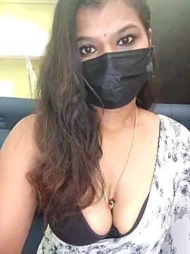 Snapshot of Premalatha_28 chatting on April 2026 07:22:01 PM Premalatha 28 online show from April 2026 07:22:01 PM