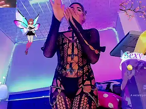 cristal stormy online show from February 2026 06:44:02 PM