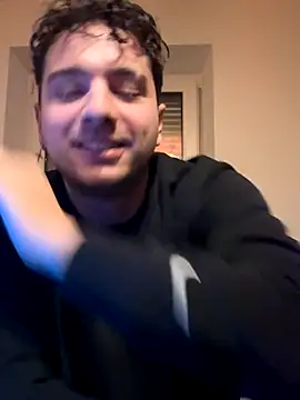 lukassmiile online show from November 2025 03:34:01 AM