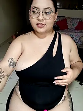 Snapshot of Anna_Lucia88 chatting on February 2026 06:44:01 AM Anna Lucia88 online show from February 2026 06:44:01 AM