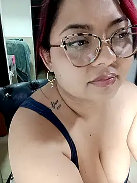 Snapshot of Anna_Lucia88 chatting on March 2026 01:05:02 AM Anna Lucia88 online show from March 2026 01:05:02 AM