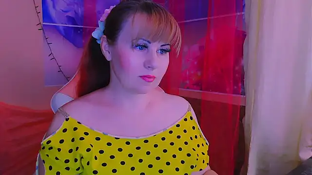 Snapshot of BESTLOLA chatting on March 2026 10:45:02 AM BESTLOLA online show from March 2026 10:45:02 AM