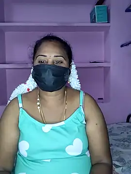 Snapshot of Tamil_devagi chatting on February 2026 07:01:02 PM Tamil devagi online show from February 2026 07:01:02 PM