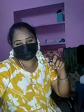 Snapshot of Tamil_devagi chatting on March 2026 05:01:02 AM Tamil devagi online show from March 2026 05:01:02 AM