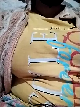 Snapshot of CUTE_123X chatting on November 2025 03:01:02 PM CUTE 123X online show from November 2025 03:01:02 PM