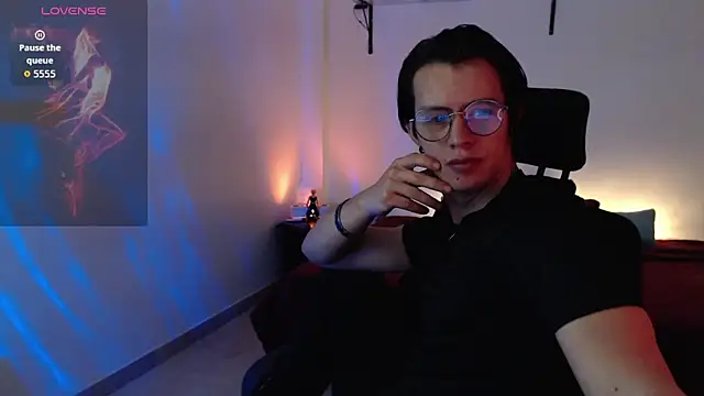 Brandon starkk online show from May 2026 03:23:02 AM