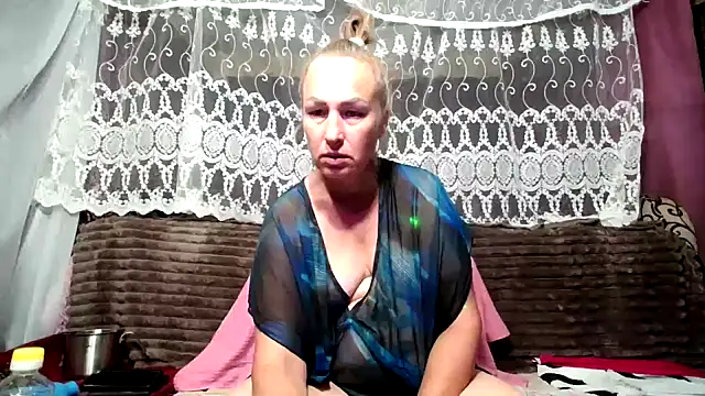 Kissingyouu online show from June 2026 03:33:01 AM