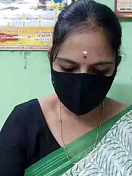 Queen-Neha online show from December 2025 11:04:01 AM