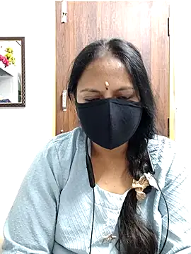 Queen-Neha online show from May 2026 07:08:01 PM