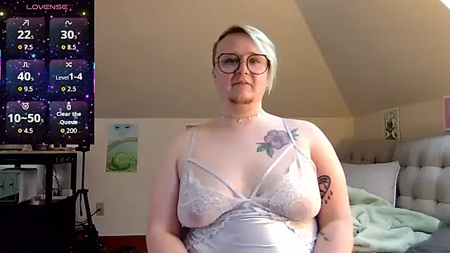 queerlyjaz online show from April 2026 05:50:01 PM