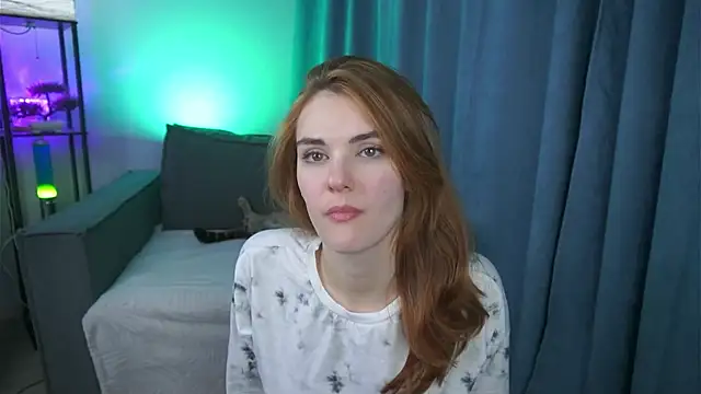 Snapshot of foxy_cute4you chatting on February 2026 08:54:01 PM foxy cute4you online show from February 2026 08:54:01 PM