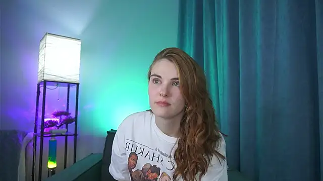 Snapshot of foxy_cute4you chatting on March 2026 08:02:02 PM foxy cute4you online show from March 2026 08:02:02 PM