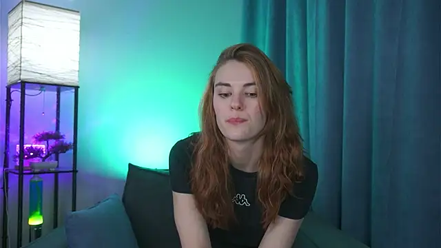 Snapshot of foxy_cute4you chatting on March 2026 06:22:02 PM foxy cute4you online show from March 2026 06:22:02 PM