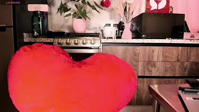latinbitch online show from July 2026 03:05:01 PM