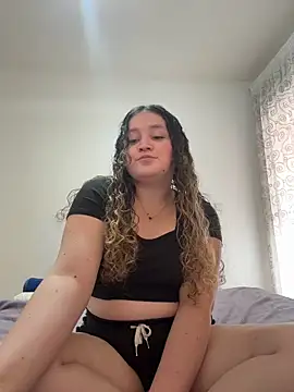 SulaySpain online show from May 2026 04:22:01 PM