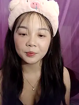 Baa-bee22 online show from March 2026 01:00:01 AM