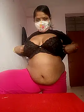 Snapshot of CUTE-LOVE-SWEETS chatting on December 2025 03:57:01 AM CUTE-LOVE-SWEETS online show from December 2025 03:57:01 AM