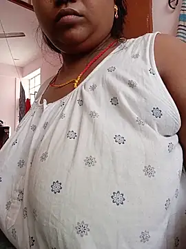 CUTE-LOVE-SWEETS online show from June 2026 04:10:02 AM