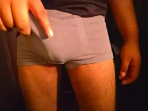 adrian 16 17 online show from January 2026 01:09:02 AM