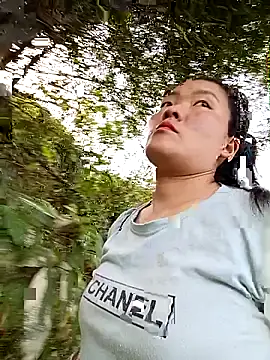 Snapshot of meomeo-00 chatting on April 2026 08:44:02 AM meomeo-00 online show from April 2026 08:44:02 AM