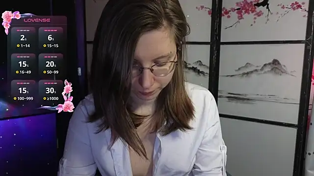 scarlettsrose online show from April 2026 01:05:01 PM