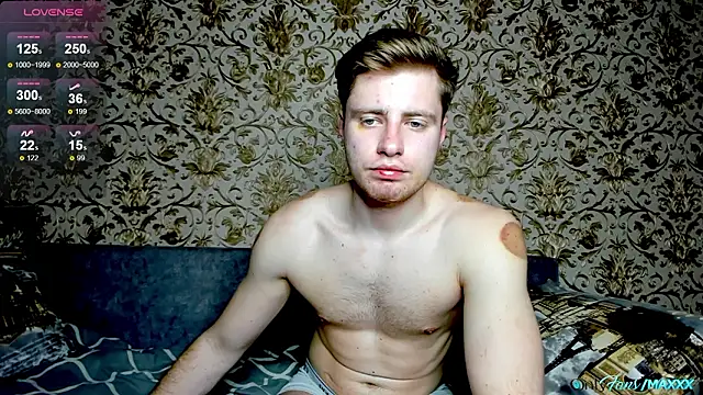 Maxhornyblondieman online show from March 2026 08:03:02 PM