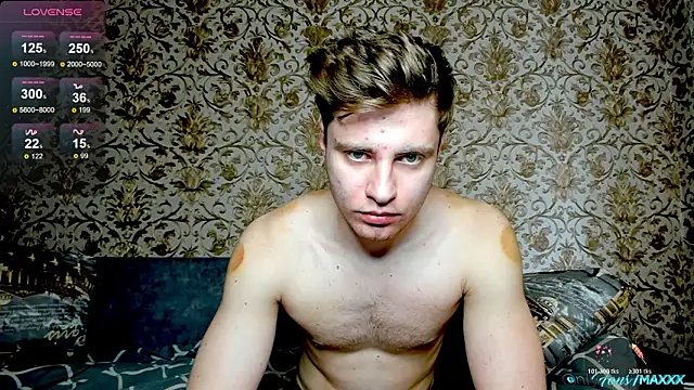 Maxhornyblondieman online show from March 2026 09:13:01 AM