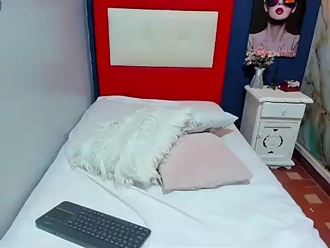 Xelena Kiss online show from November 2025 01:04:02 AM